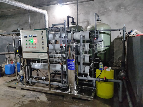 8T�μ�(j��)���B͸