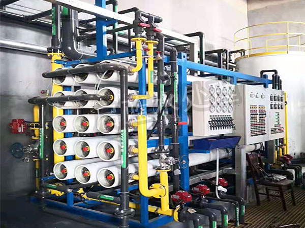 30T�p�����B͸